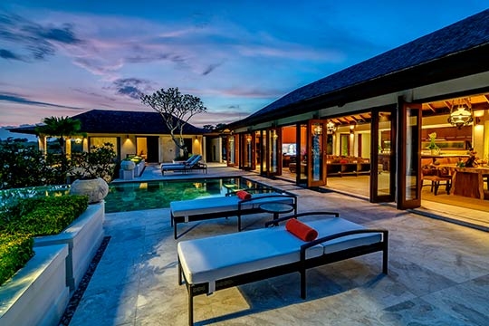 Outdoor living after sunset